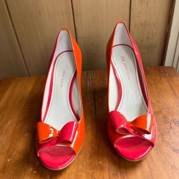 Anne Klein Foxie Pink Orange Patent Bow Heels SZ 7 Peep Toe Pumps - Picture 12 of 12